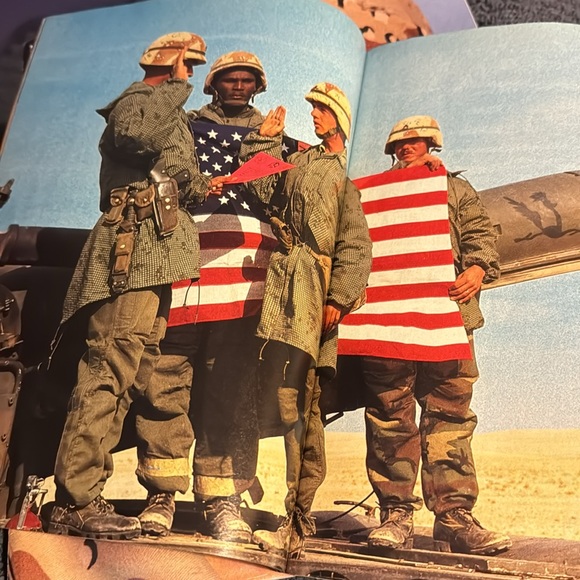 Vintage 2 LIFE Magazines March 1991 men at war, - Picture 4 of 5